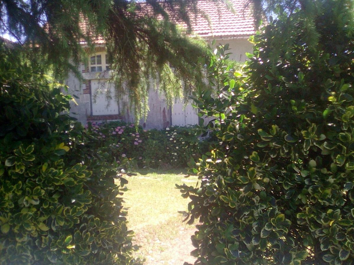 Le Gite De Reaumur Luaran gambar